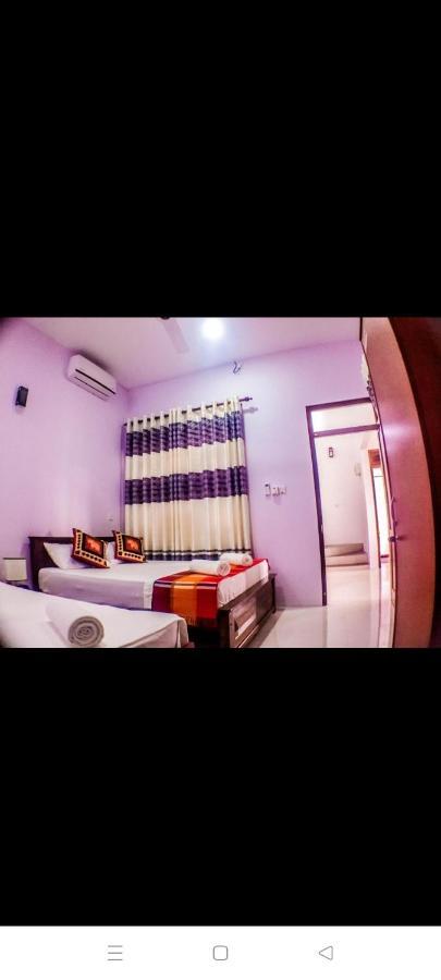 Saru Holiday Apartment - Up To 6 Guests Канди Екстериор снимка