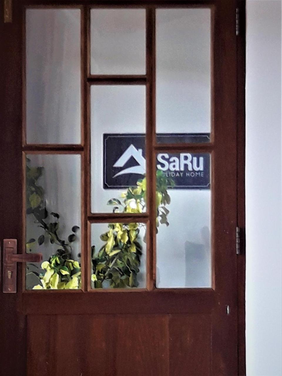 Saru Holiday Apartment - Up To 6 Guests Канди Екстериор снимка